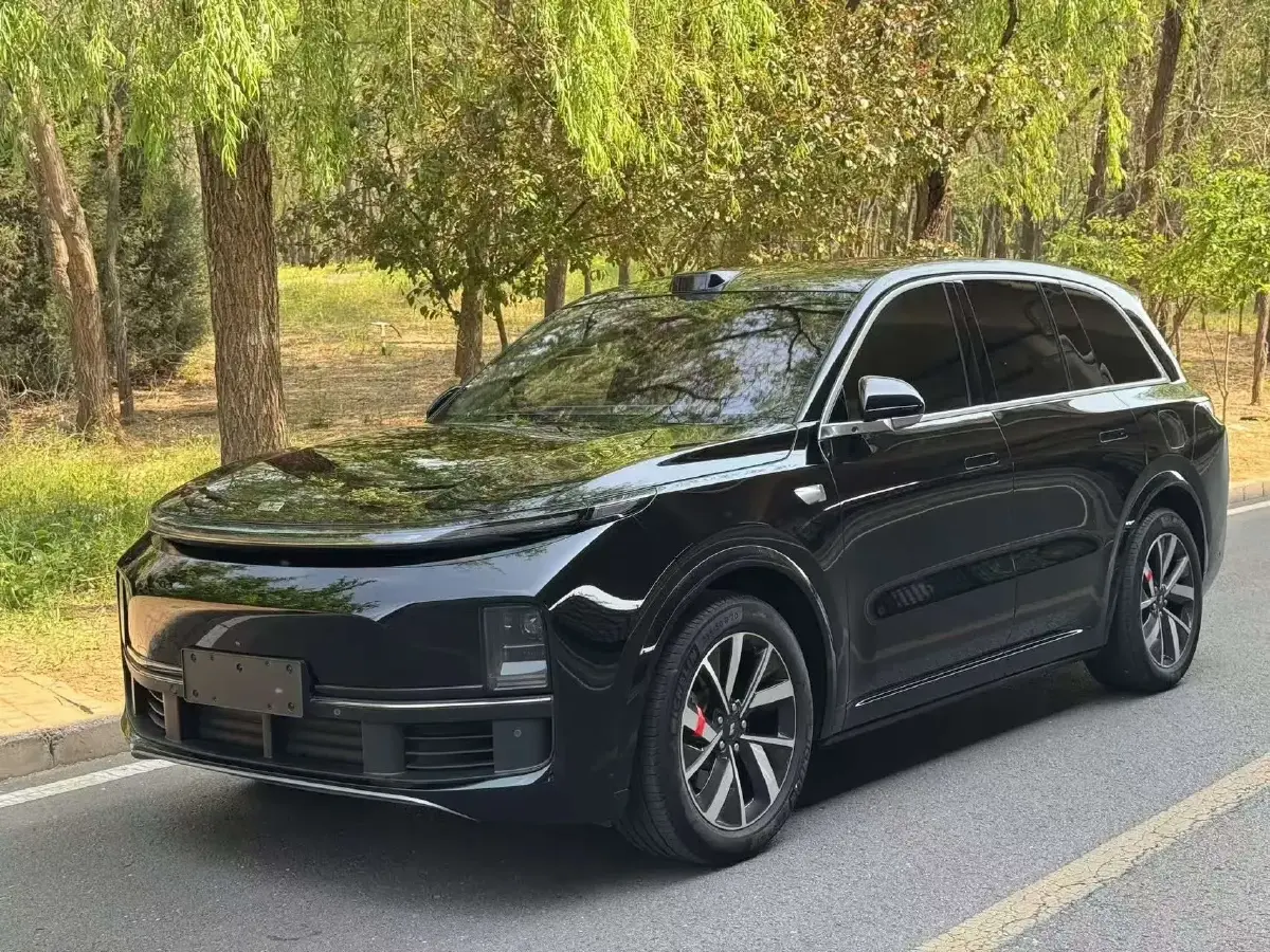 2023 Li L8 Range Extended 154HP REEV 40.9KWH