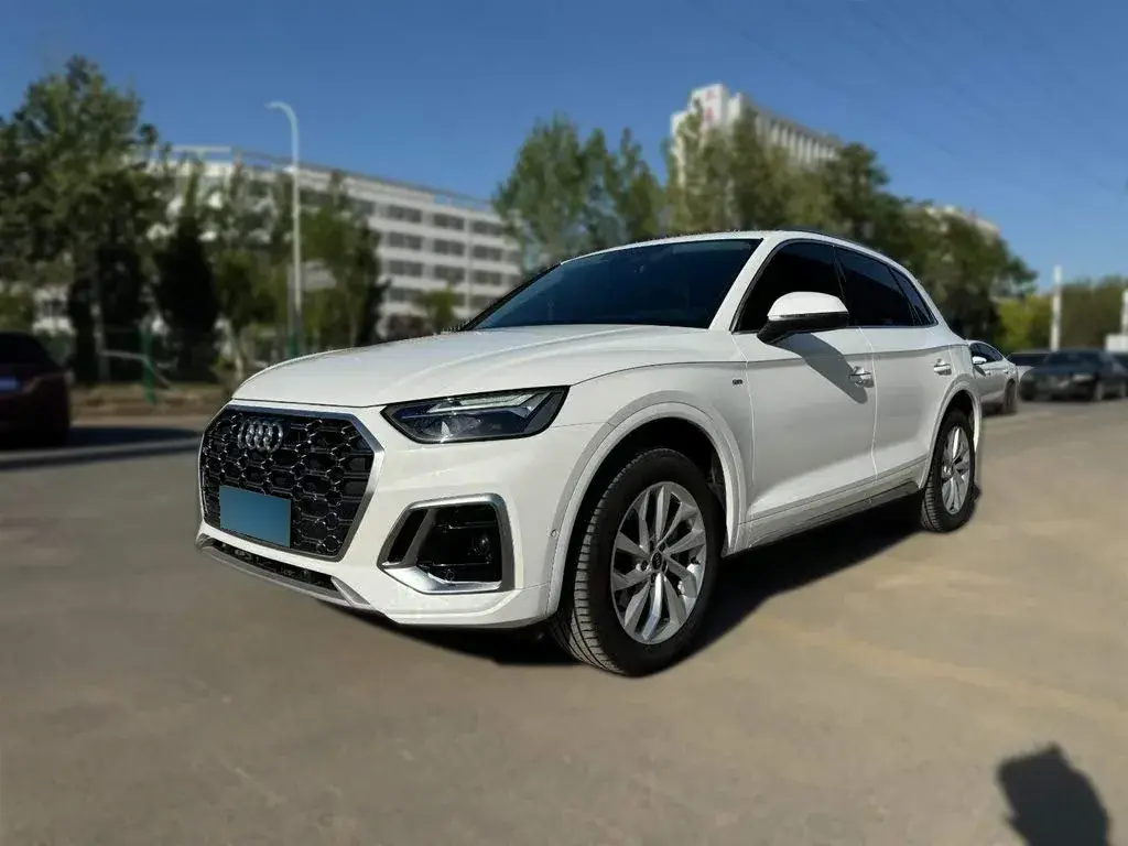 2022 Audi Q5L 2.0T 190HP L4 7DCT