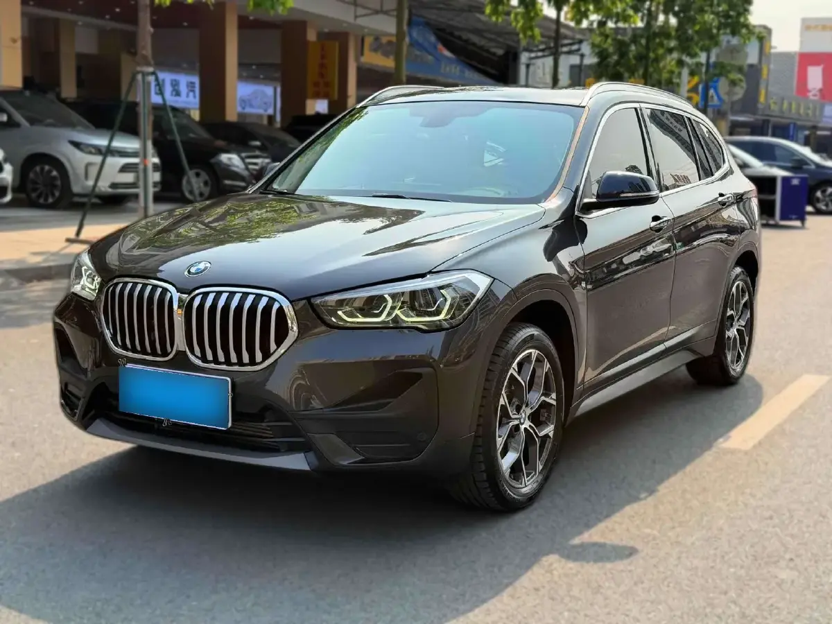 2021 BMW X1 2.0T 192HP L4 7DCT