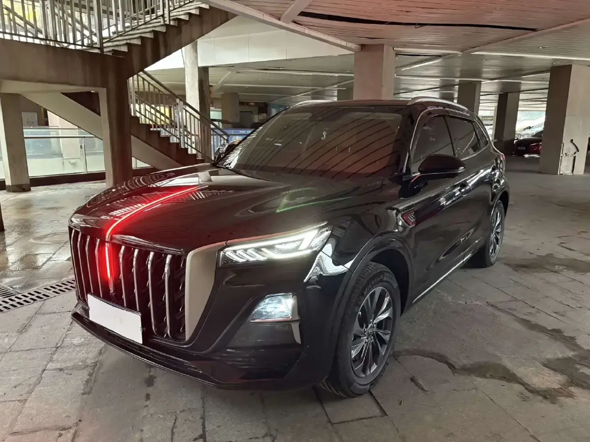 2023 HongQi HS5 2.0T 252HP L4 8AT