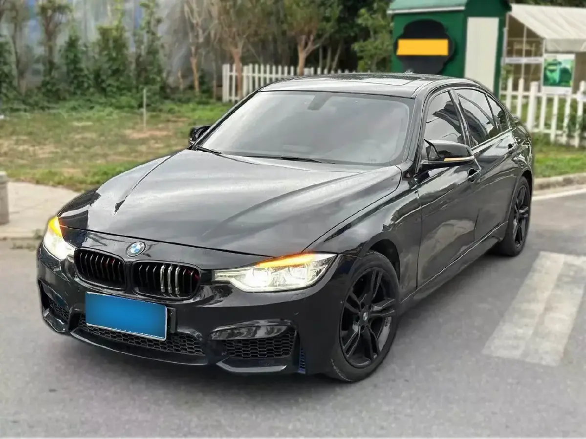 2017 BMW 3 Series 2.0T 184HP L4 8AT