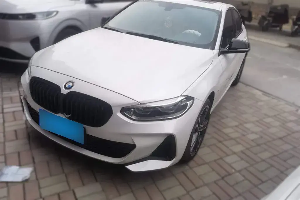 2021 BMW 1 Series 2.0T 192HP L4 7DCT