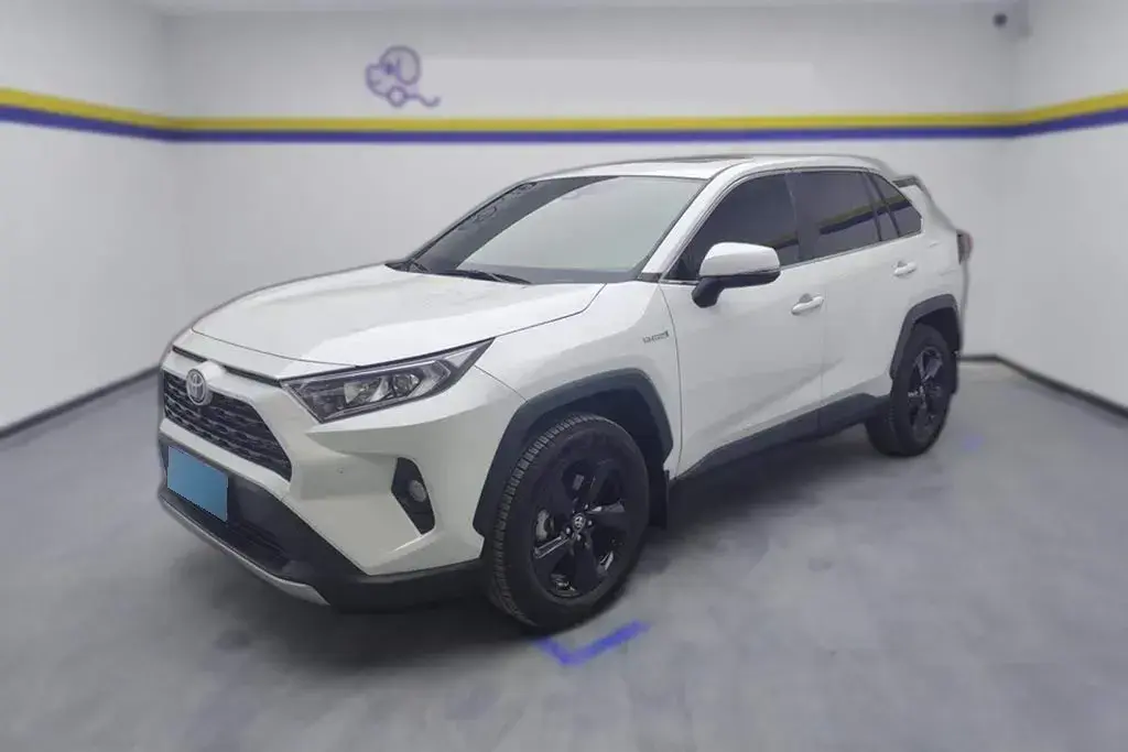 2022 Toyota RAV4 2.5L 178HP L4 E-CVT Hybrid
