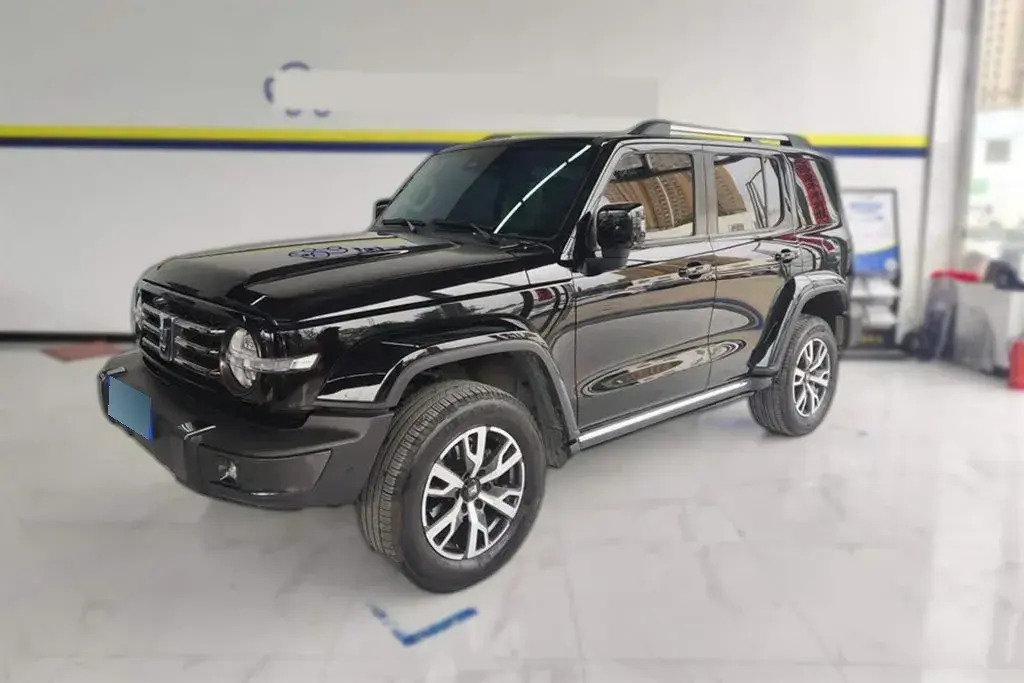 2021 Tank 300 2.0T 227HP L4 8AT