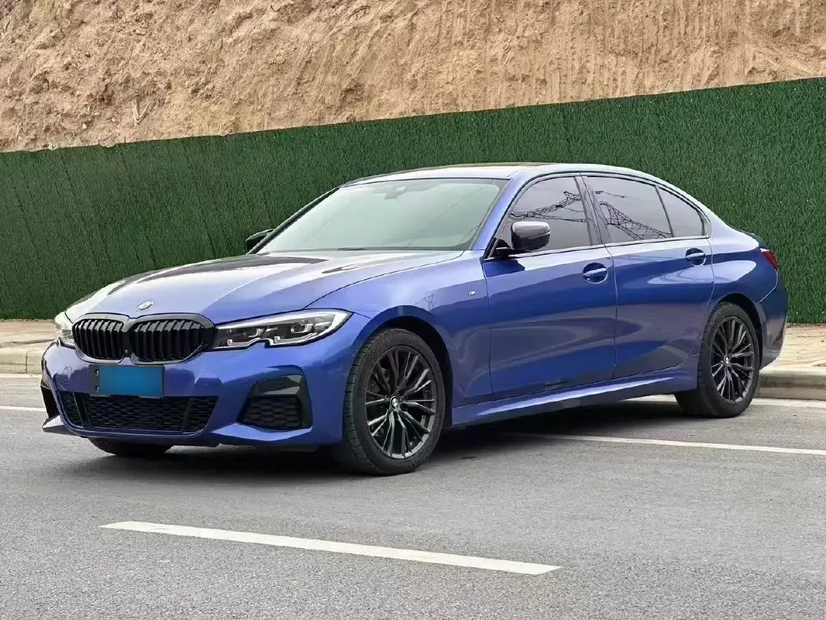 2020 BMW 3 Series 2.0T 184HP L4 8AT