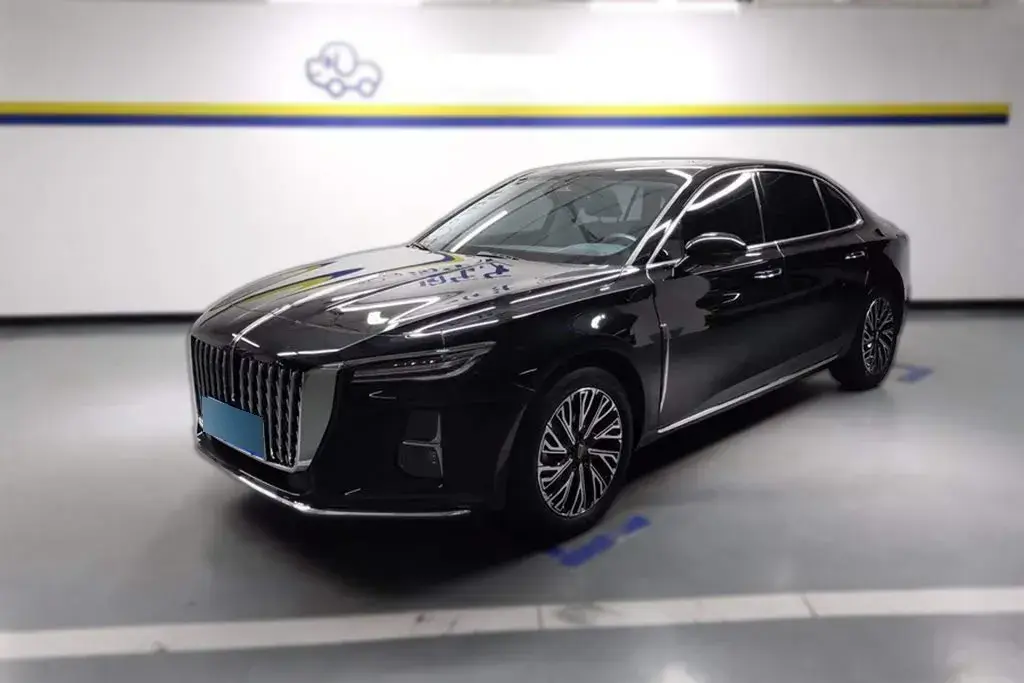 2023 HongQi H5 2.0T 224HP L4 8AT