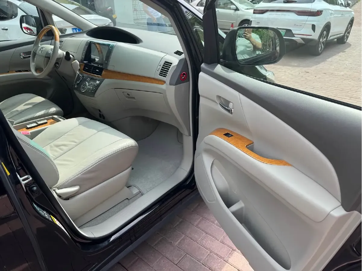 2007 Toyota Previa 3.5L 275HP V6 6AT,autocango,china used car exporter,china ev exporter,chinese used car exporter,chinese used ev exporter