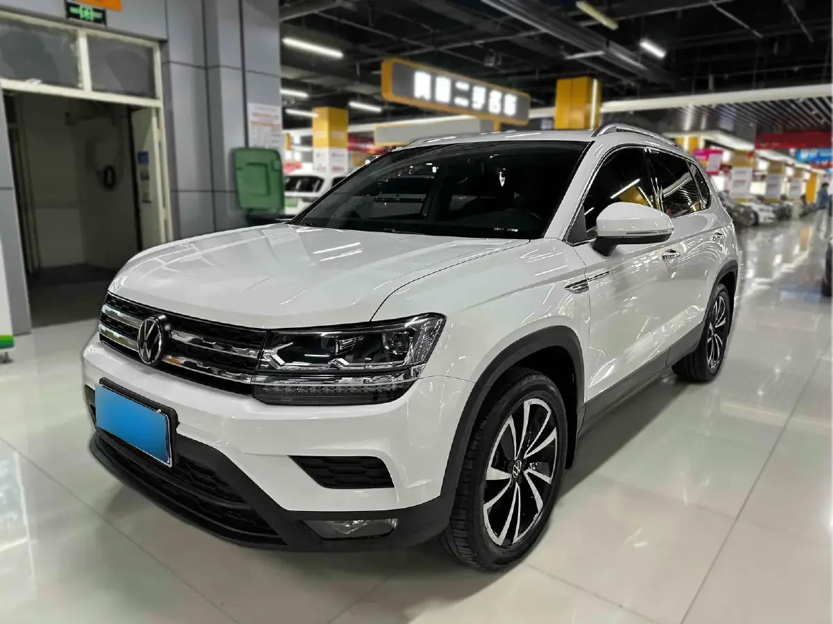 2021 Volkswagen Tharu 1.4T 150HP L4 7DCT