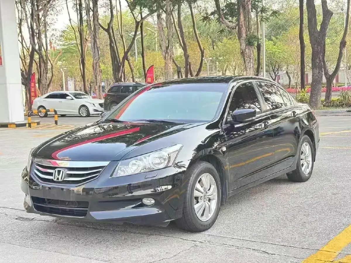 2012 Honda Accord 2.0L 156HP L4 5AT