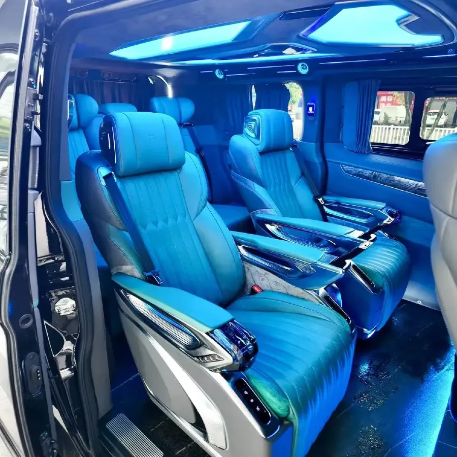 2024 Ford Tourneo 2.0T 220HP L4 9AT,autocango,china used car exporter,china ev exporter,chinese used car exporter,chinese used ev exporter