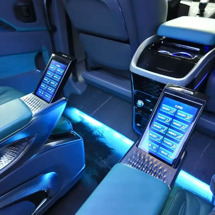 2024 Ford Tourneo 2.0T 220HP L4 9AT,autocango,china used car exporter,china ev exporter,chinese used car exporter,chinese used ev exporter