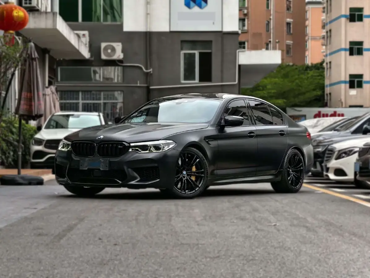 2019 BMW M5 4.4T 625HP V8 8AT