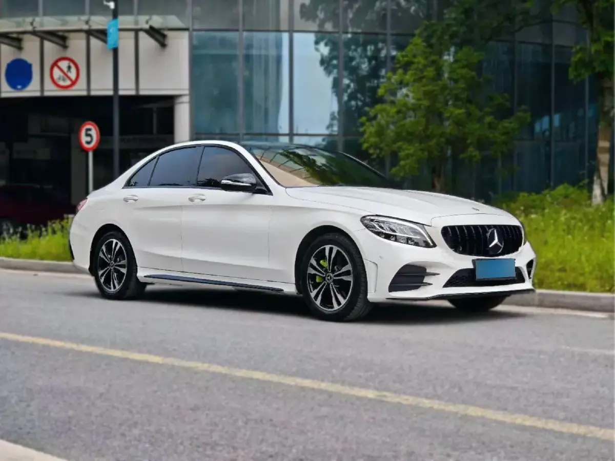 2020 Mercedes-Benz C Class 1.5T 184HP L4 9AT