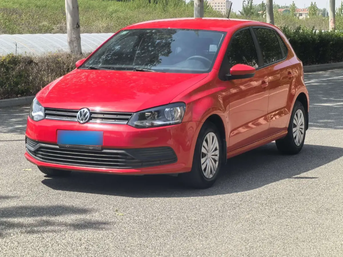 2018 Volkswagen Polo 1.5L 110HP L4 6AT
