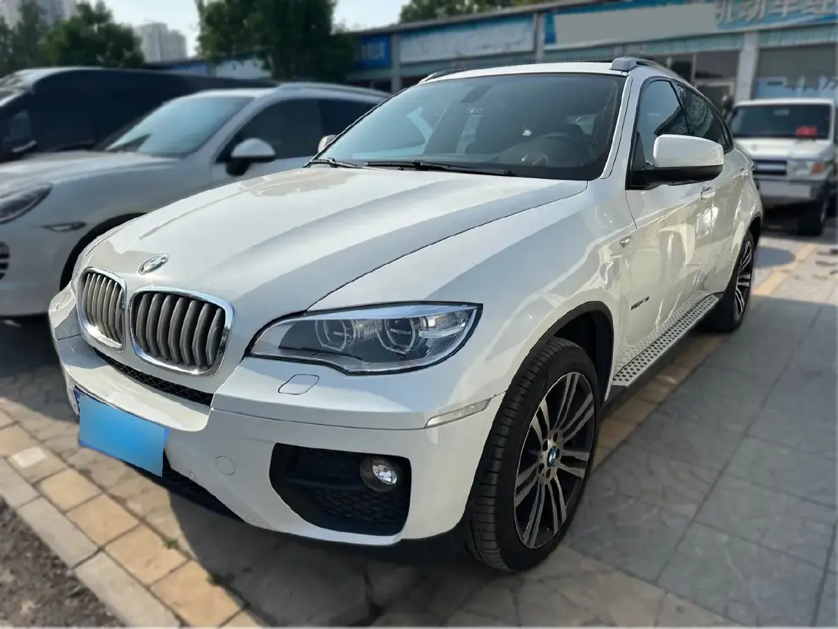 2013 BMW X6 3.0T 320HP L6 8AT