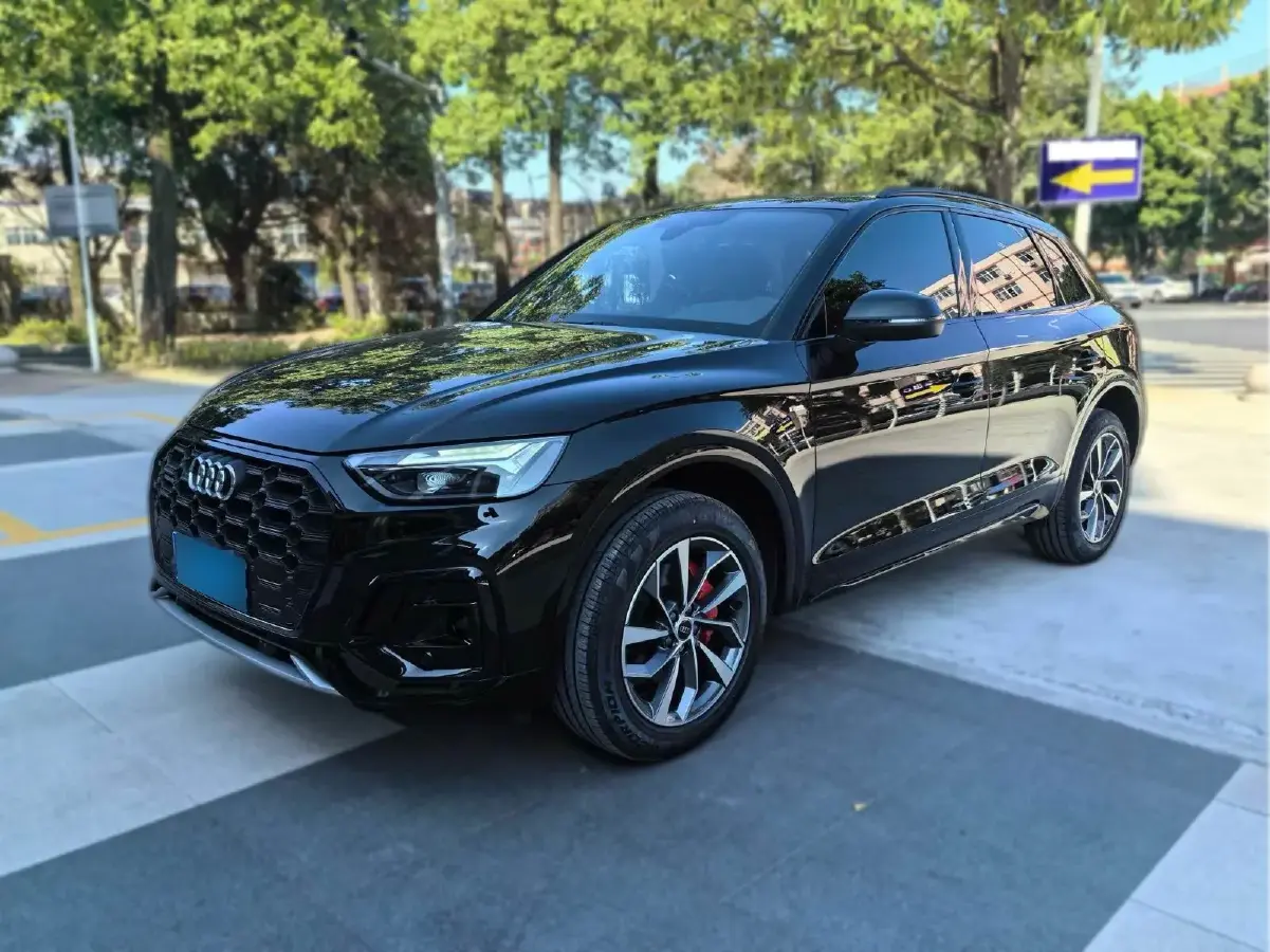 2023 Audi Q5L 2.0T 190HP L4 7DCT