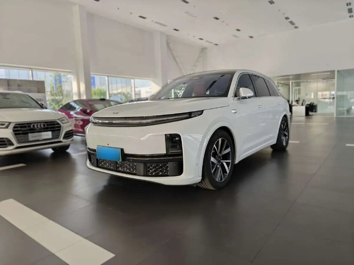 2023 Li L7 Range Extended 154HP REEV 40.9KWH