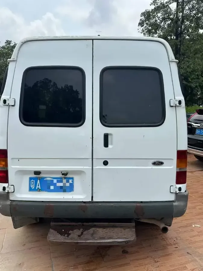 2016 Ford Classic Transit 2.4L 136HP L4 5MT,autocango,china used car exporter,china ev exporter,chinese used car exporter,chinese used ev exporter
