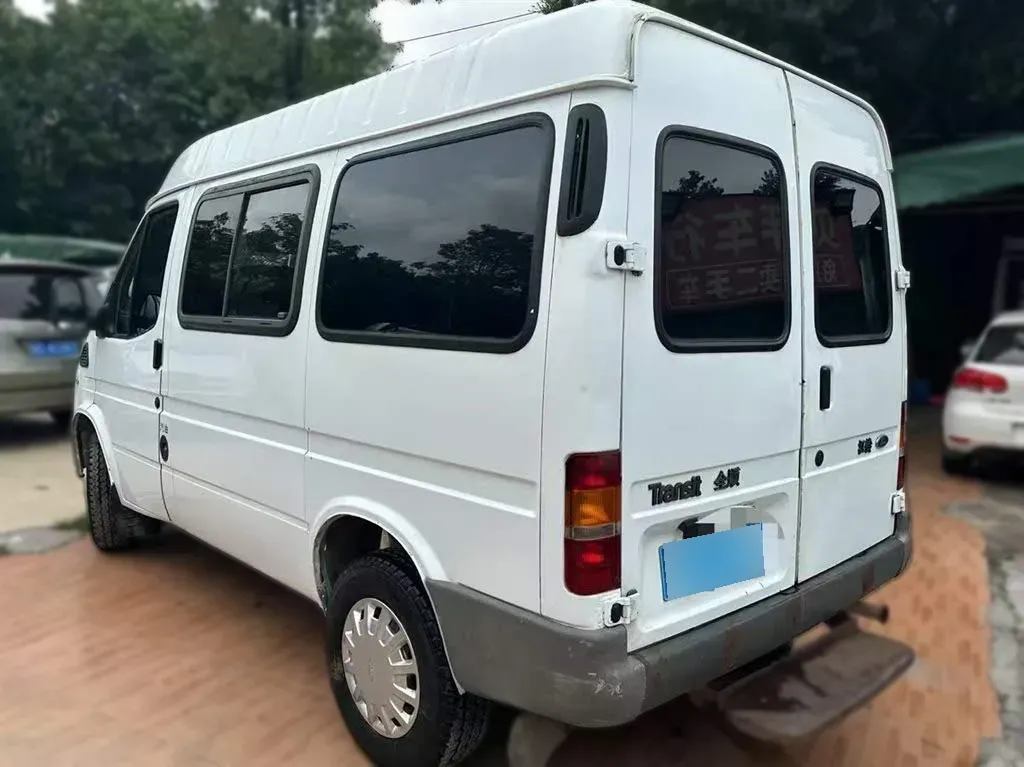2016 Ford Classic Transit 2.4L 136HP L4 5MT,autocango,china used car exporter,china ev exporter,chinese used car exporter,chinese used ev exporter