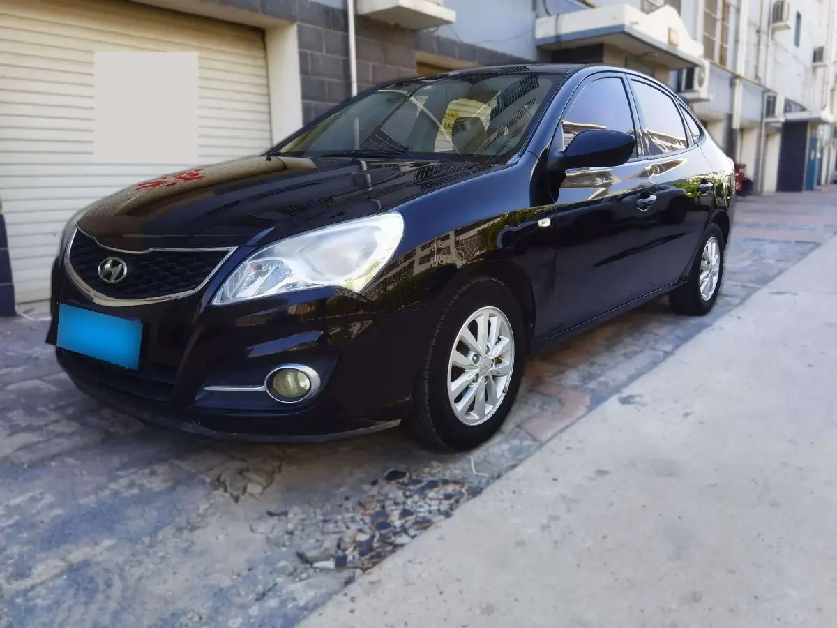 2016 Hyundai Celesta 1.6L 123HP L4 5MT