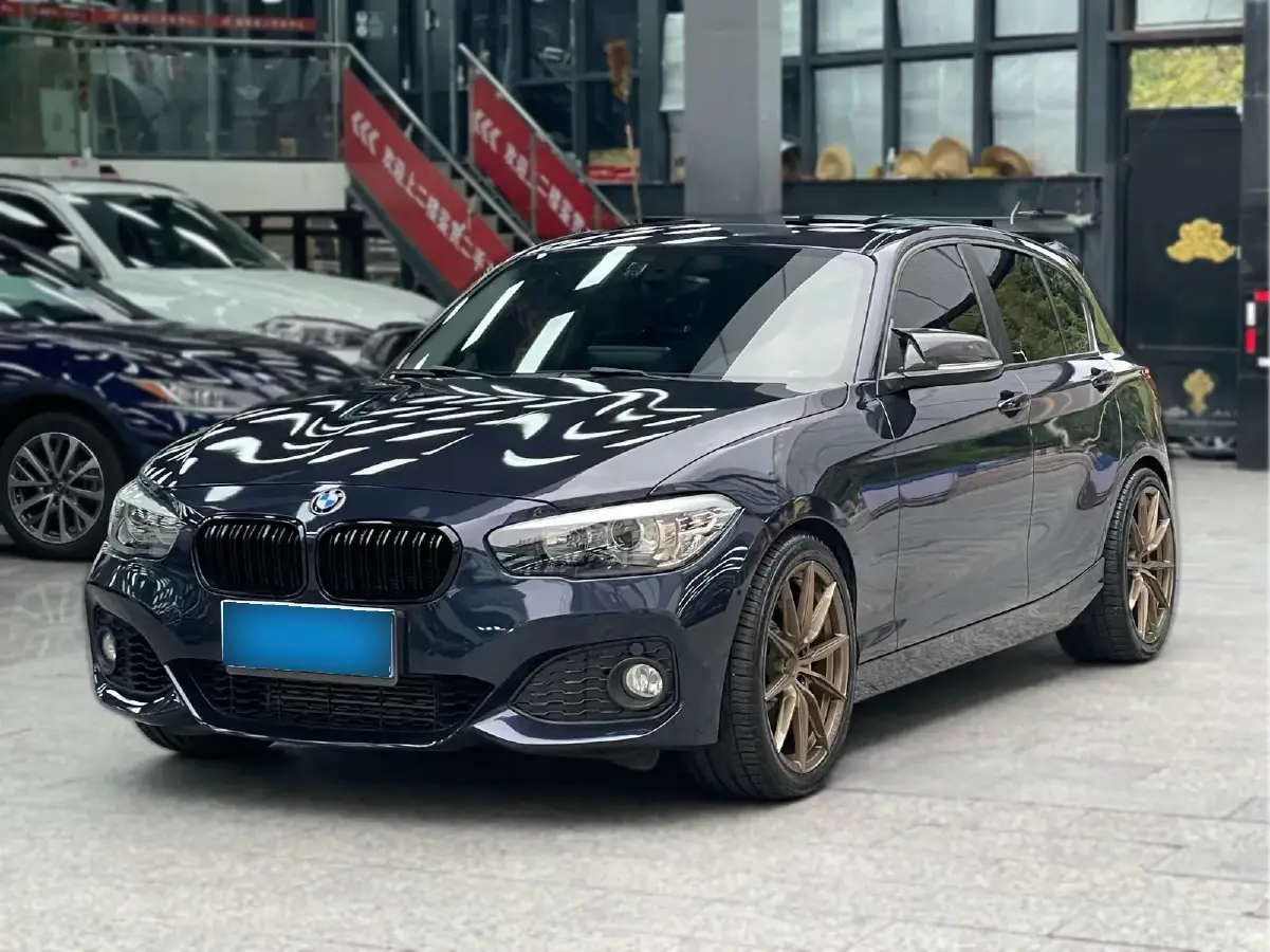 2016 BMW 1 Series 1.5T 136HP L3 8AT
