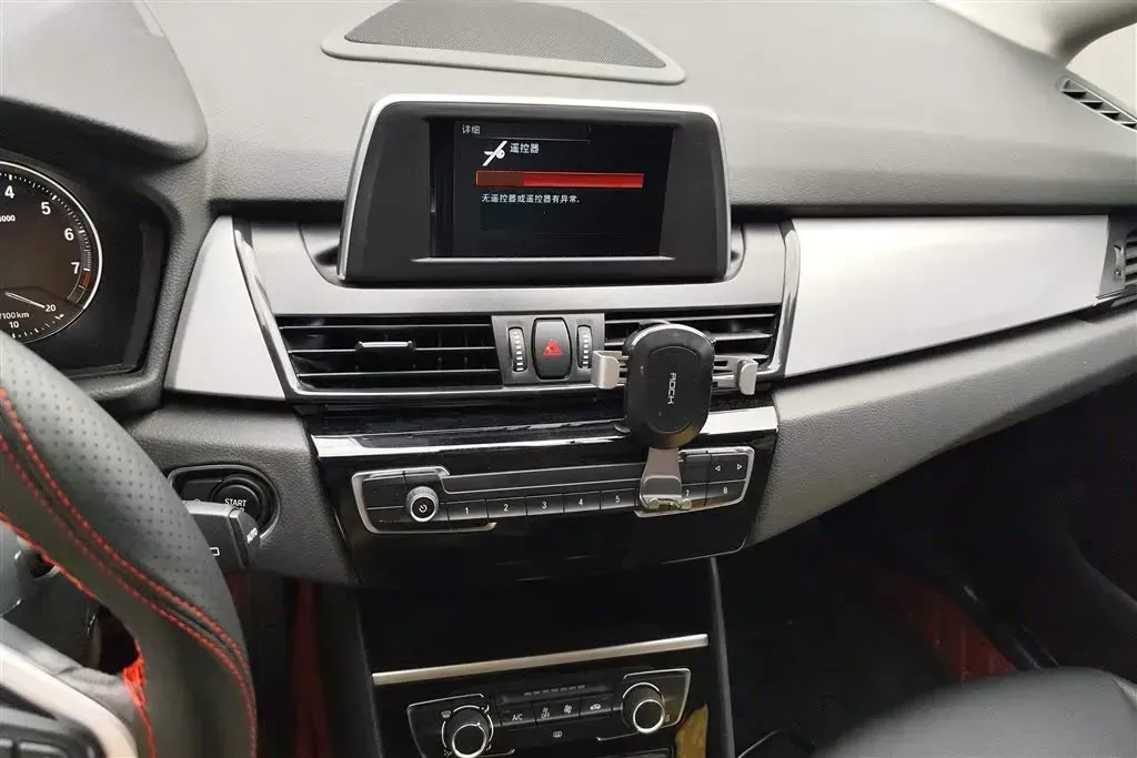 2019 BMW 2 Series SUV 1.5T 140HP L3 7DCT,autocango,china used car exporter,china ev exporter,chinese used car exporter,chinese used ev exporter