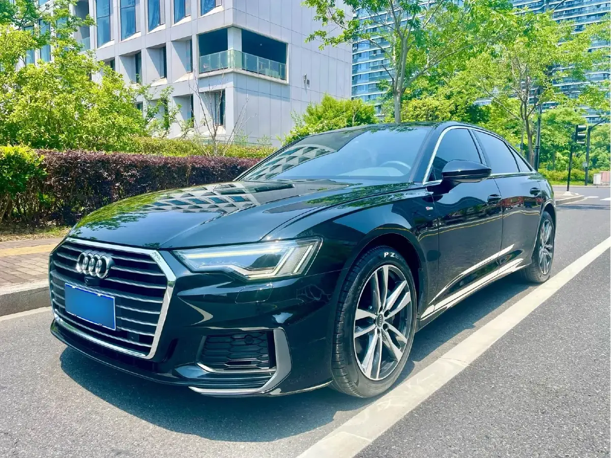2020 Audi A6L 2.0T 190HP L4 7DCT