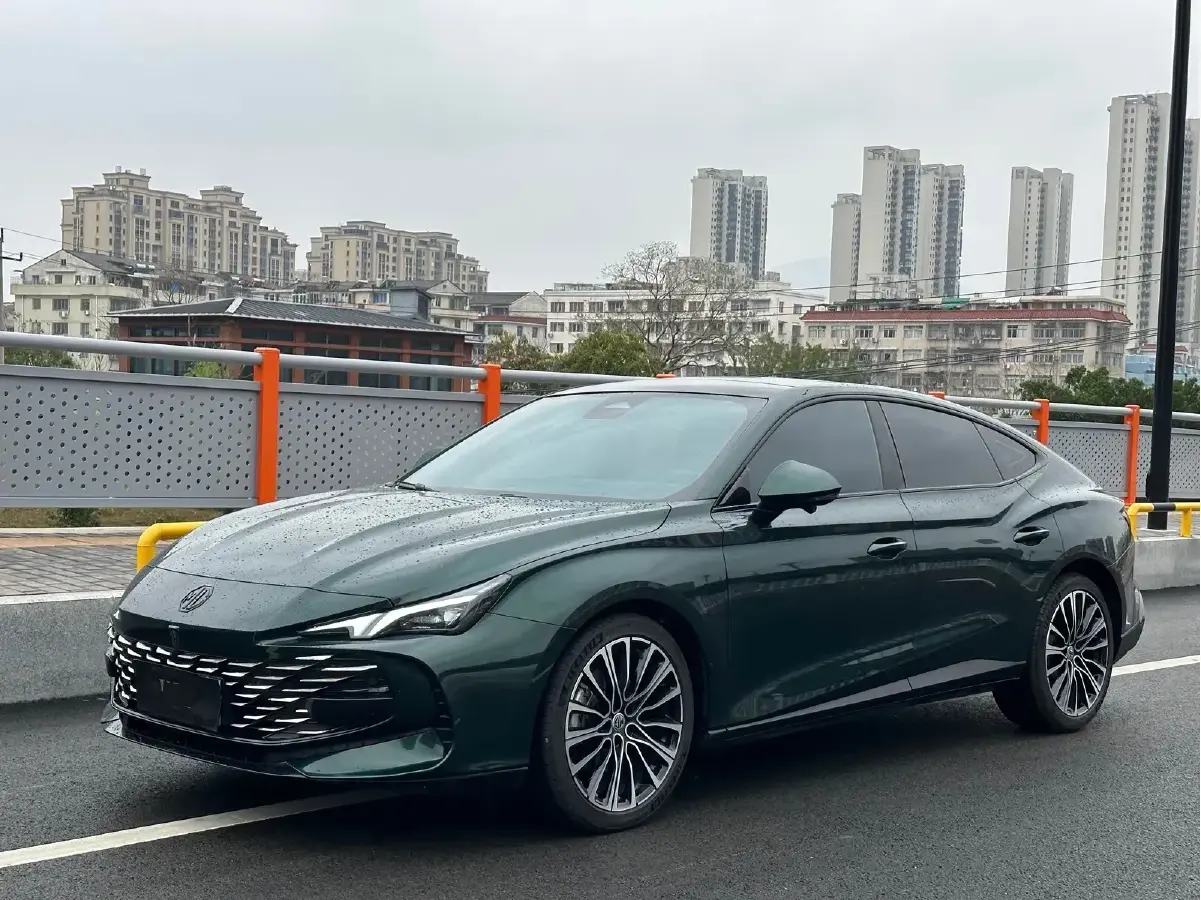 2023 MG 7 1.5T 188HP L4 7DCT