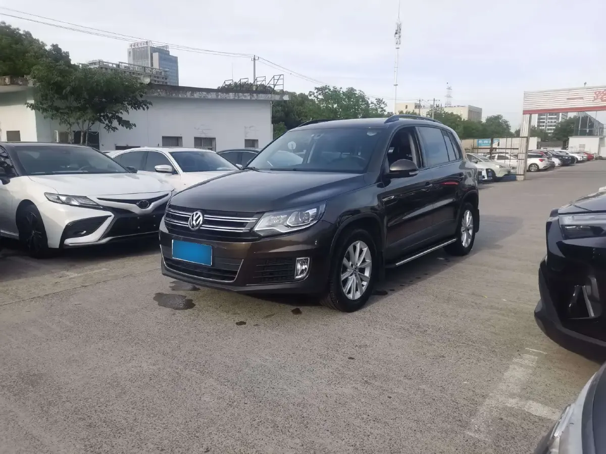 2016 Volkswagen Tiguan 1.8T 160HP L4 6AT