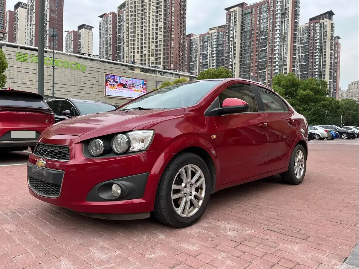 2014 Chevrolet Aveo 1.6L 121HP L4 6AT