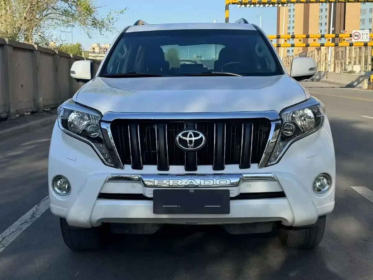 2014 Toyota Land Cruiser Prado 4.0L 275HP V6 5AT