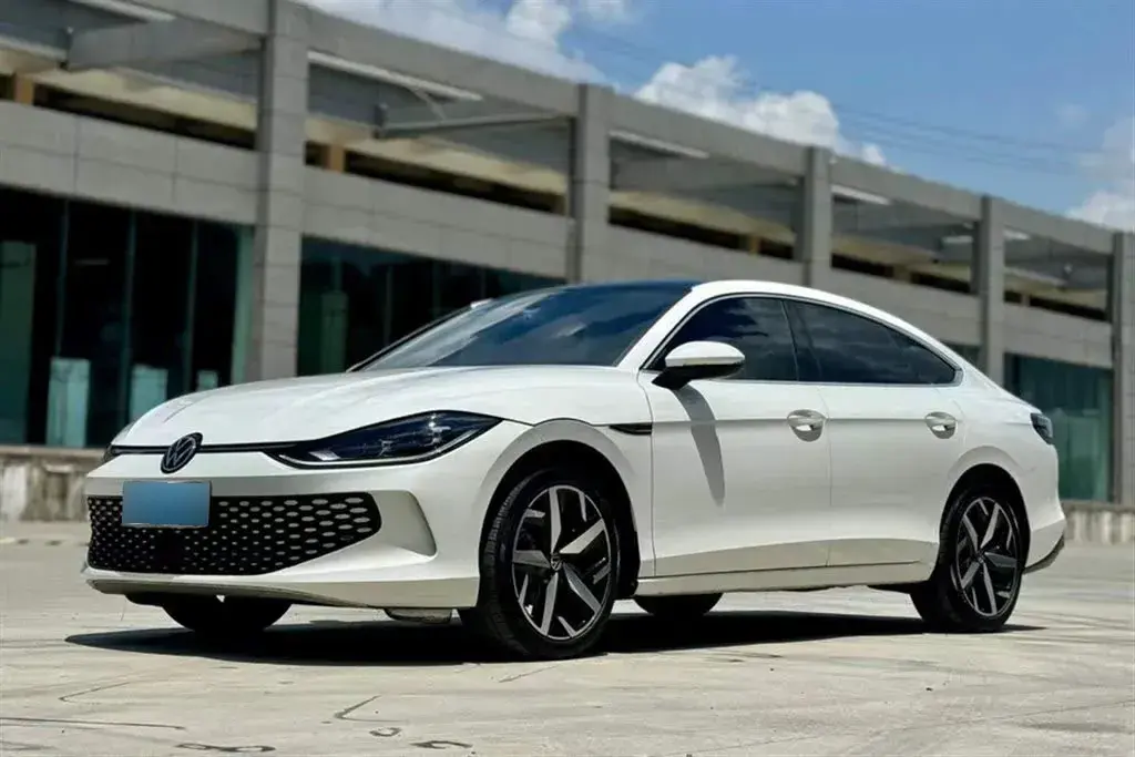 2022 Volkswagen Lamando 1.4T 150HP L4 7DCT