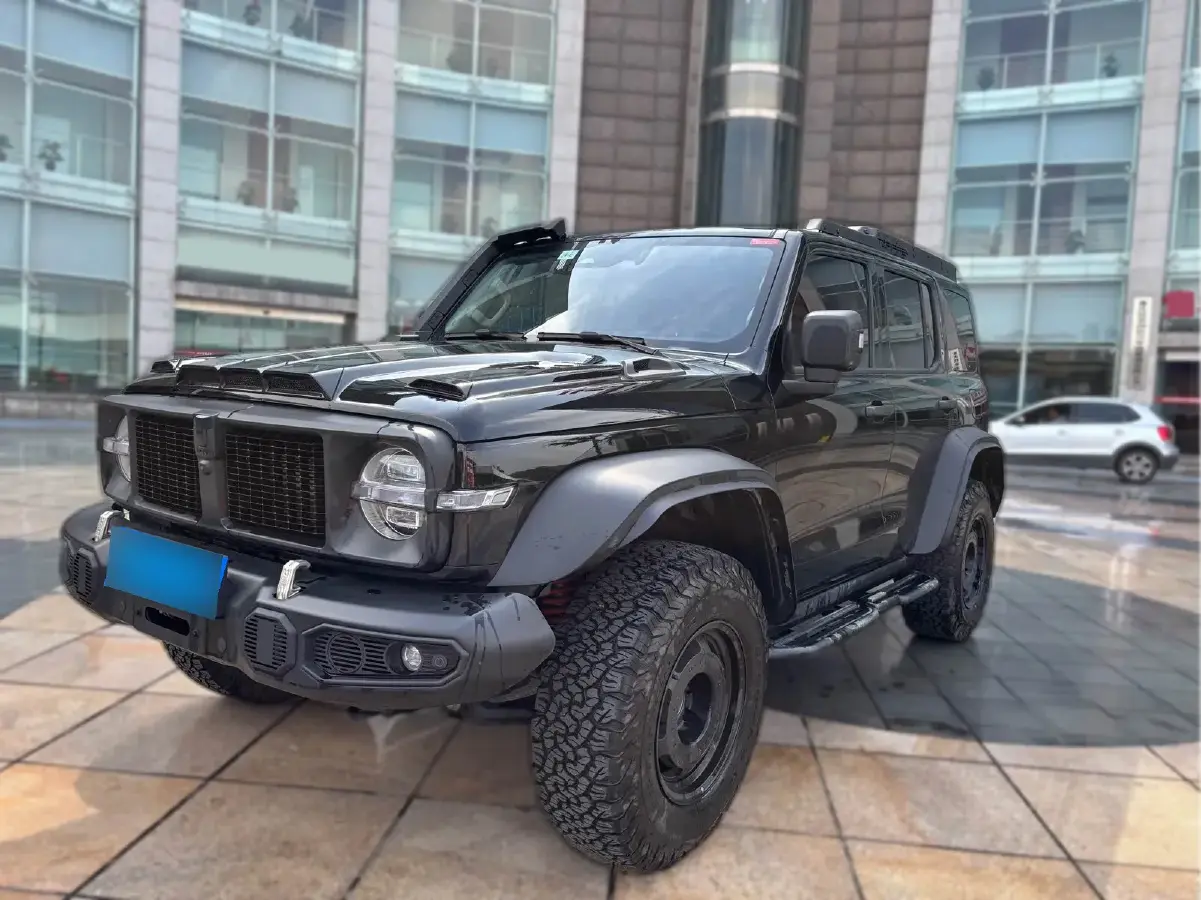 2023 Tank 300 2.0T 227HP L4 8AT