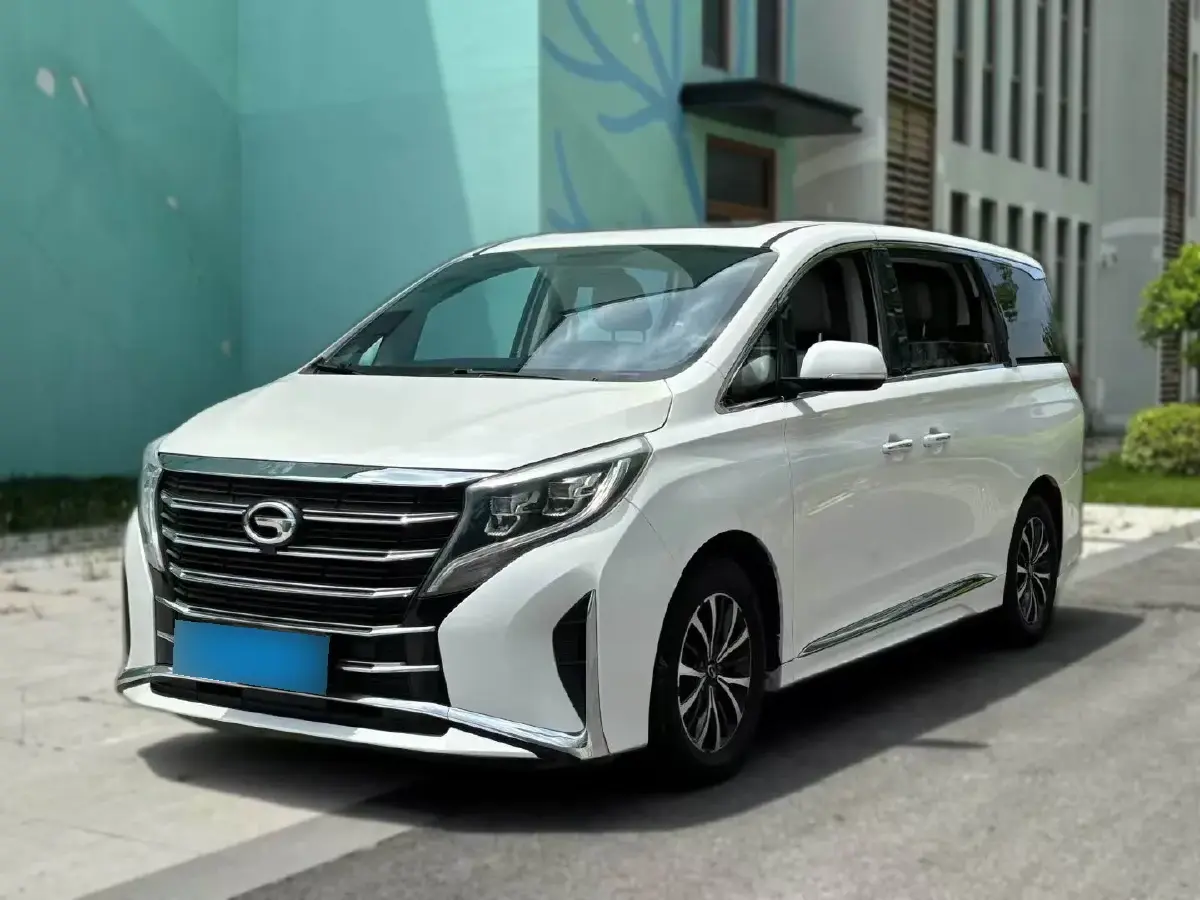 2021 GAC Trumpchi M8 2.0T 252HP L4 8AT