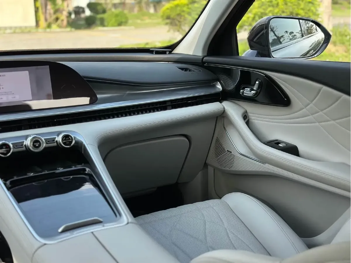 2023 Exceed RX 2.0T 261HP L4 7DCT,autocango,china used car exporter,china ev exporter,chinese used car exporter,chinese used ev exporter