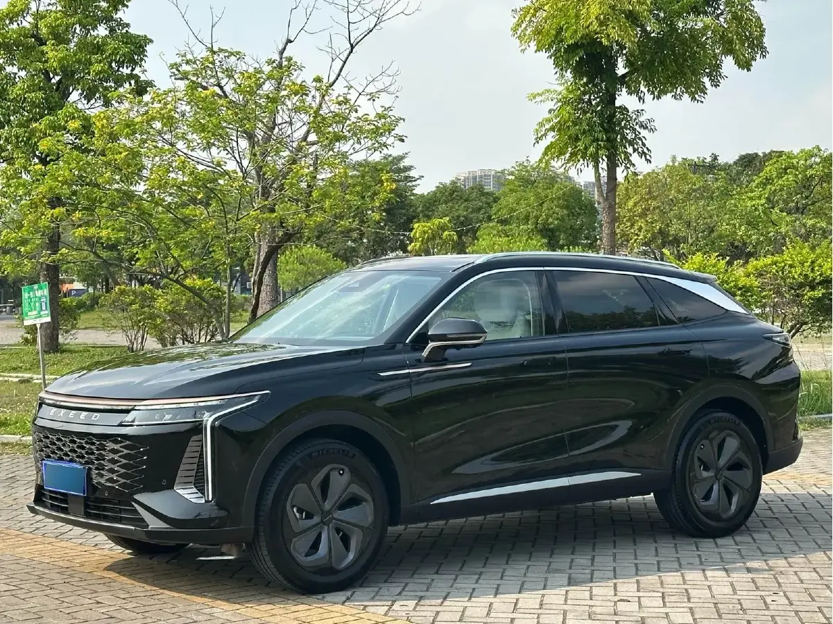 2023 Exceed RX 2.0T 261HP L4 7DCT