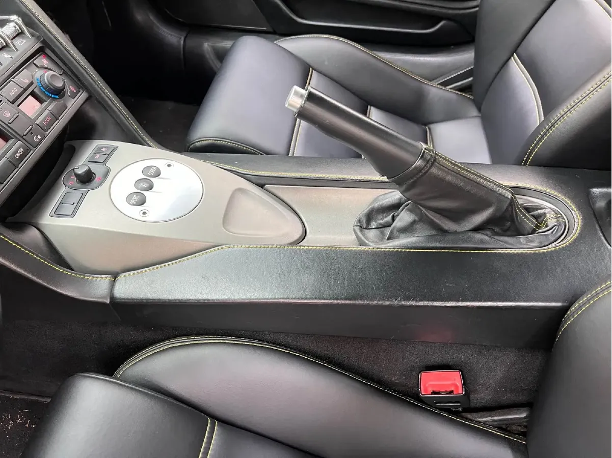 2010 Lamborghini Gallardo 5.2L 557HP V10 6AMT,autocango,china used car exporter,china ev exporter,chinese used car exporter,chinese used ev exporter