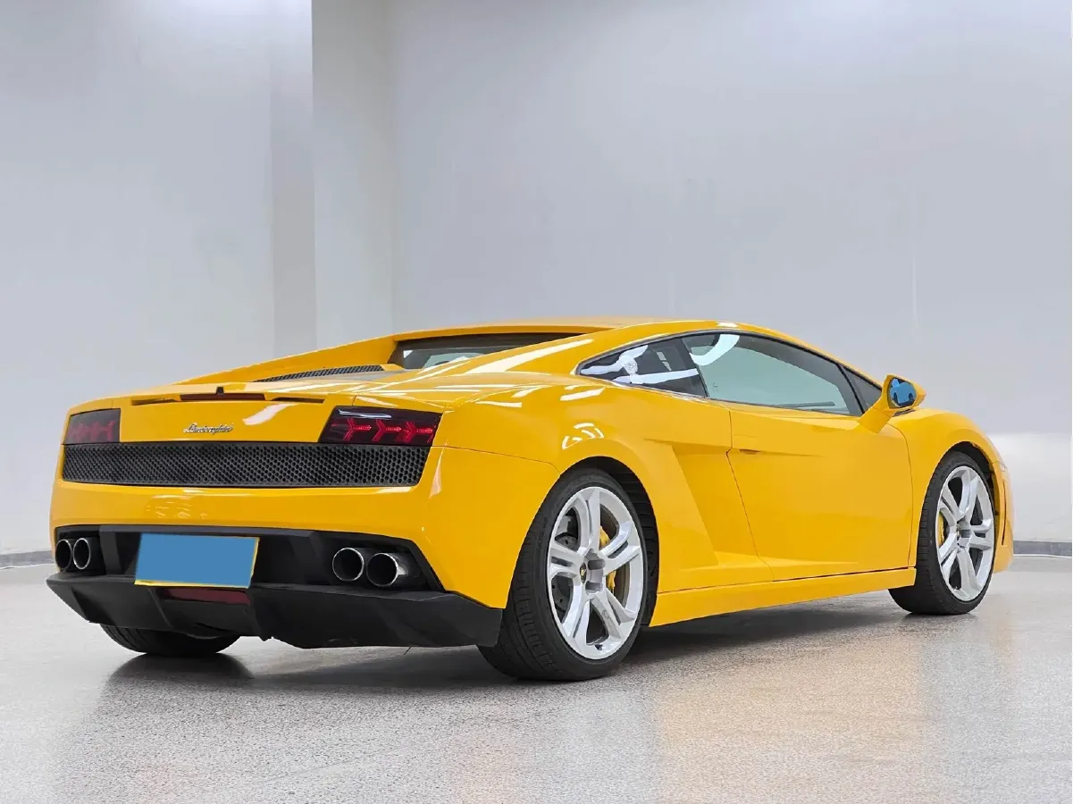 2010 Lamborghini Gallardo 5.2L 557HP V10 6AMT,autocango,china used car exporter,china ev exporter,chinese used car exporter,chinese used ev exporter