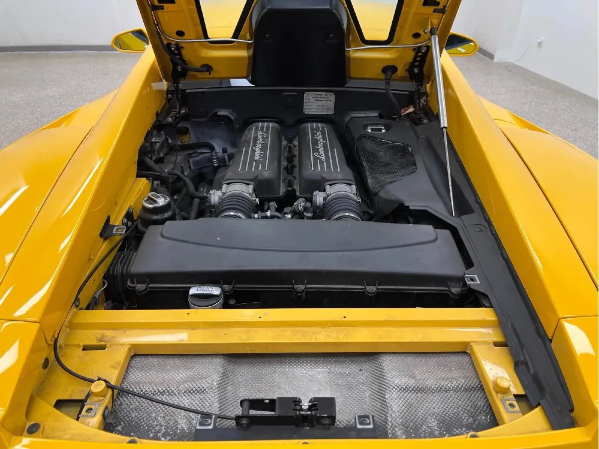 2010 Lamborghini Gallardo 5.2L 557HP V10 6AMT,autocango,china used car exporter,china ev exporter,chinese used car exporter,chinese used ev exporter