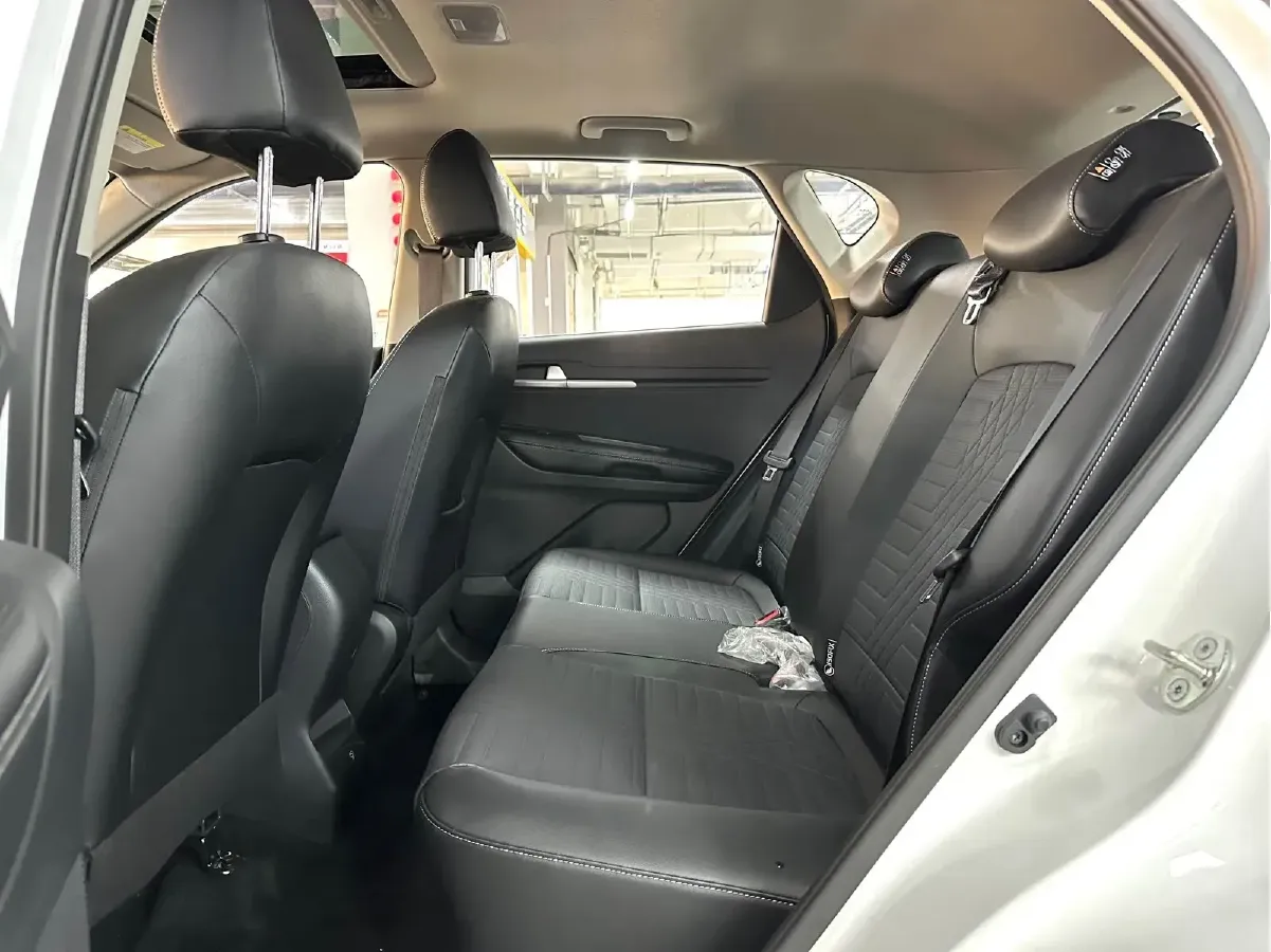 2024 Kia Sonet 1.5L 115HP L4 CVT,autocango,china used car exporter,china ev exporter,chinese used car exporter,chinese used ev exporter