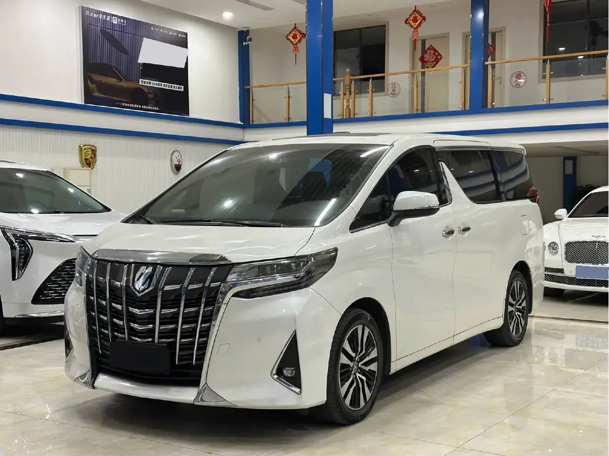 2018 Toyota Alphard 3.5L 301HP V6 8AT