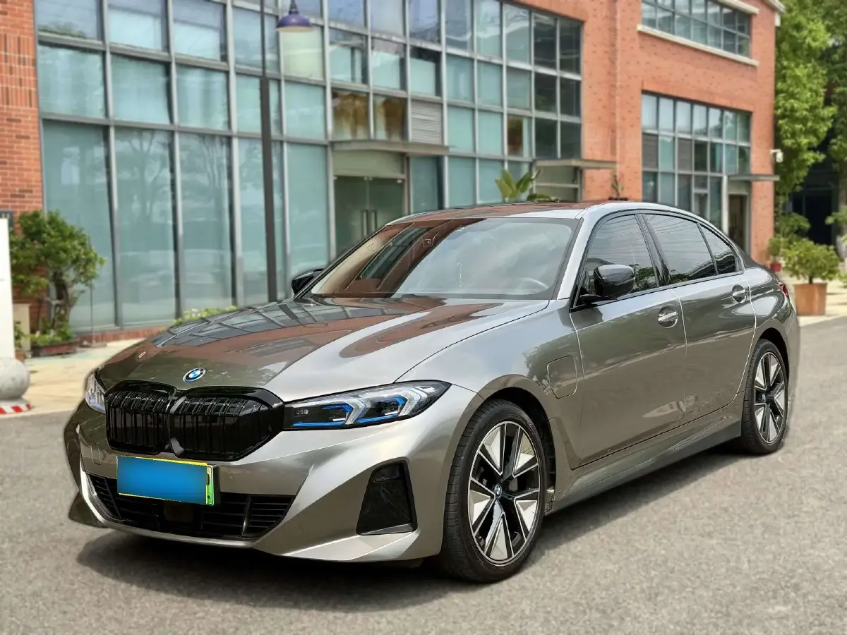 2024 BMW i3 BEV 79.05KWH