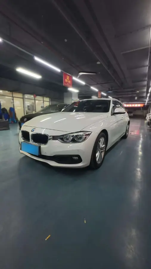 2016 BMW 3 Series 2.0T 184HP L4 8AT