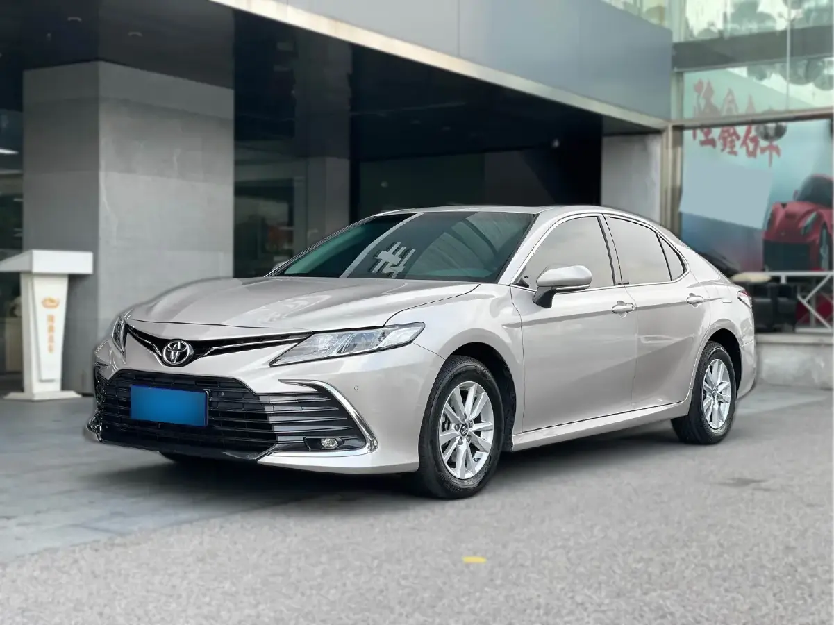 2021 Toyota Camry 2.0L 178HP L4 CVT
