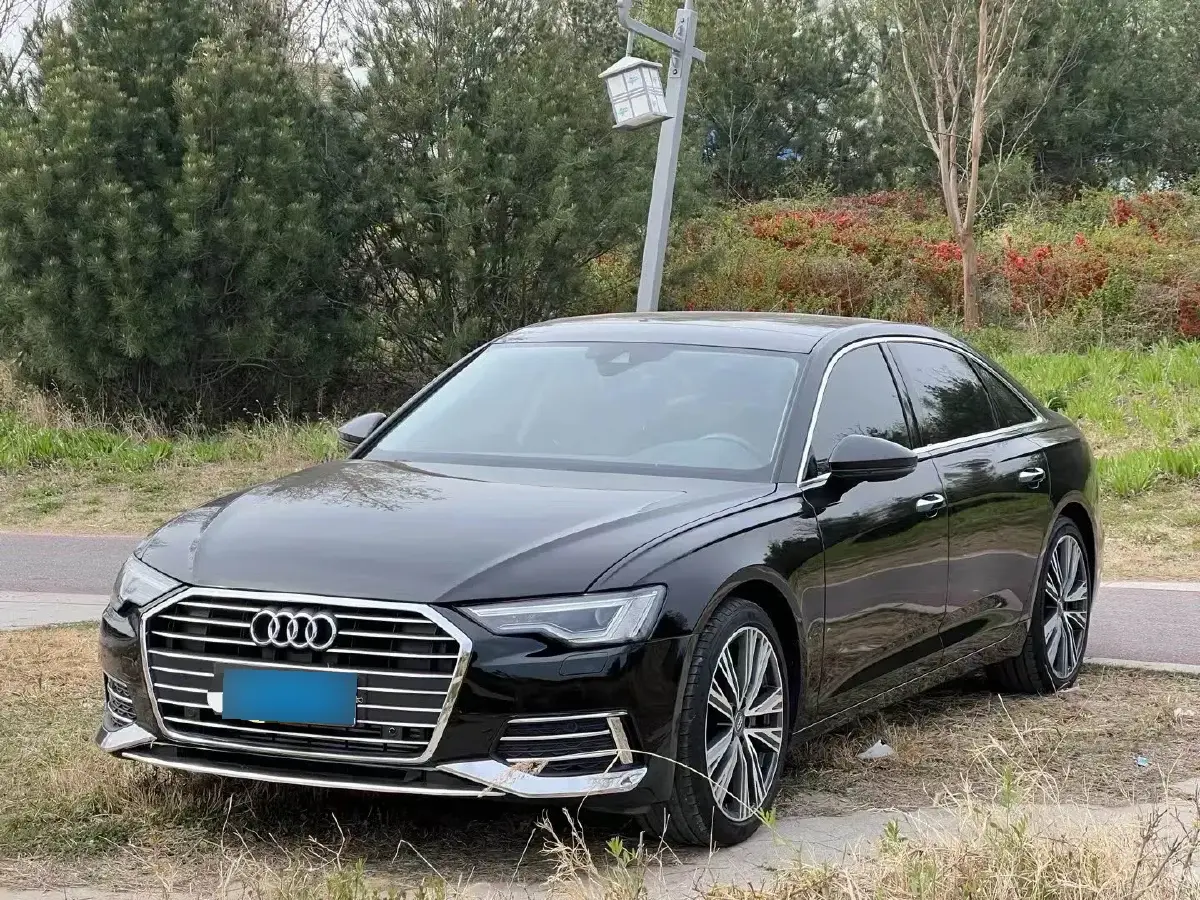2021 Audi A6L 2.0T 224HP L4 7DCT