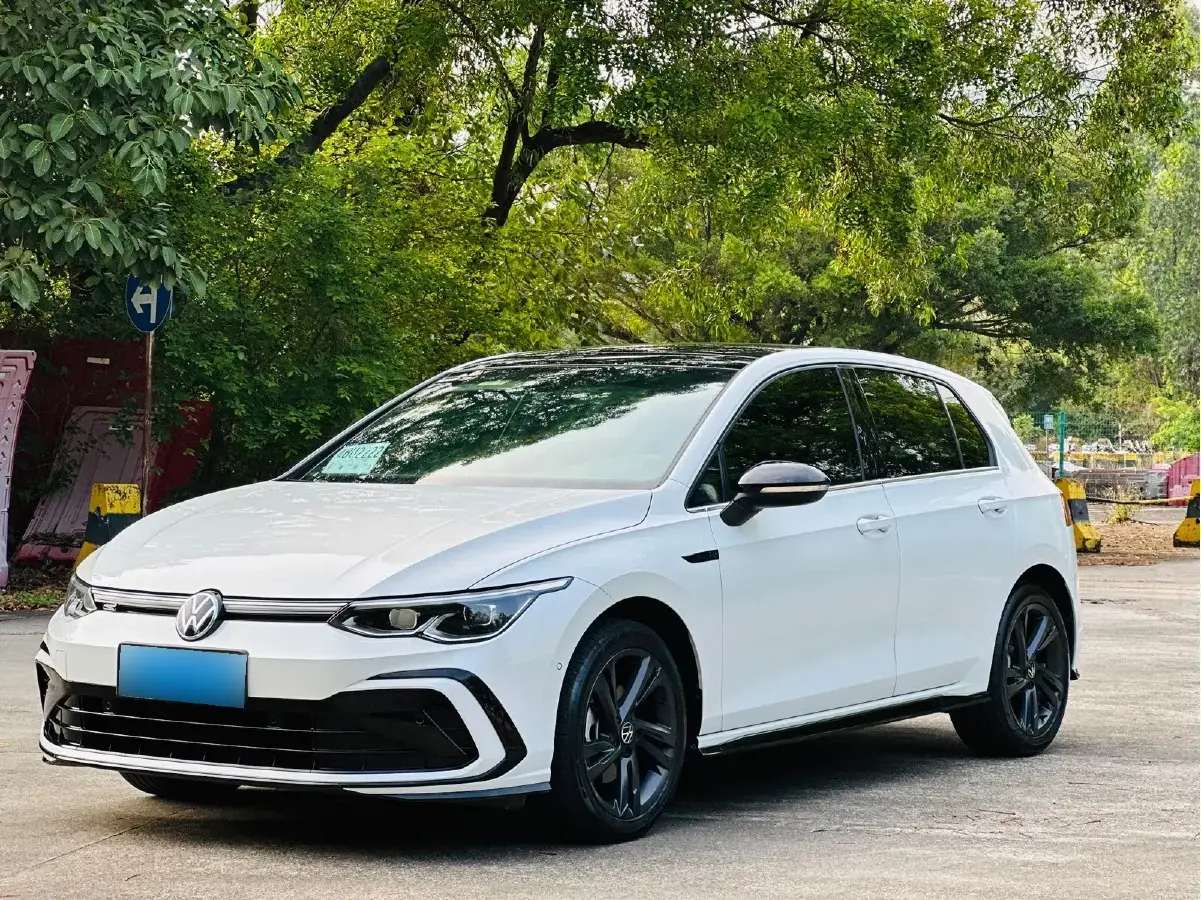 2023 Volkswagen Golf 1.4T 150HP L4 7DCT