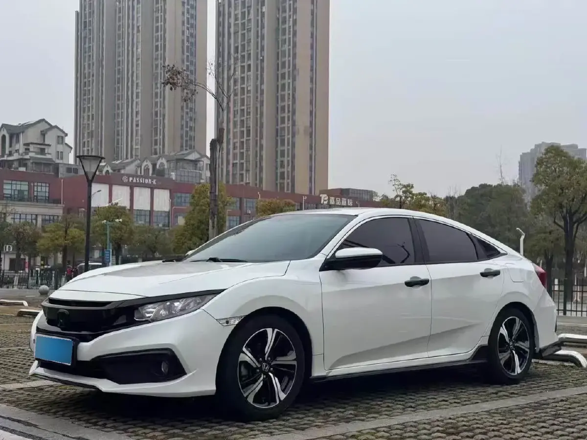 2019 Honda Civic 1.5T 177HP L4 CVT