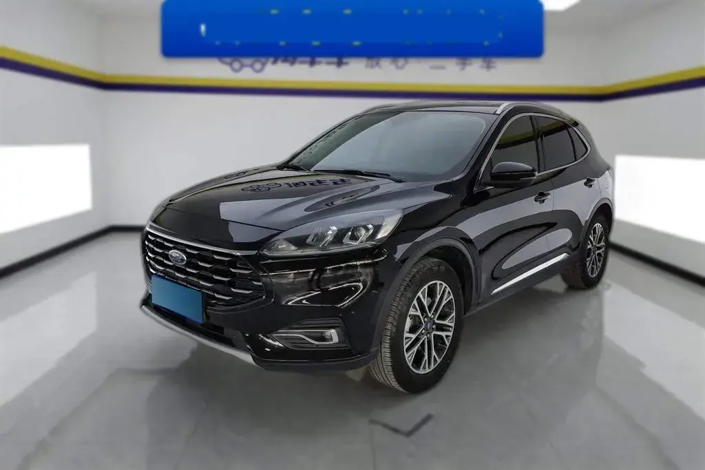 2020 Ford Escape 2.0T 248HP L4 8AT