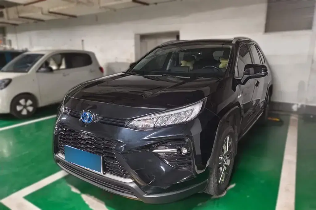 2020 Toyota Wildlander 2.5L 178HP L4 E-CVT Hybrid