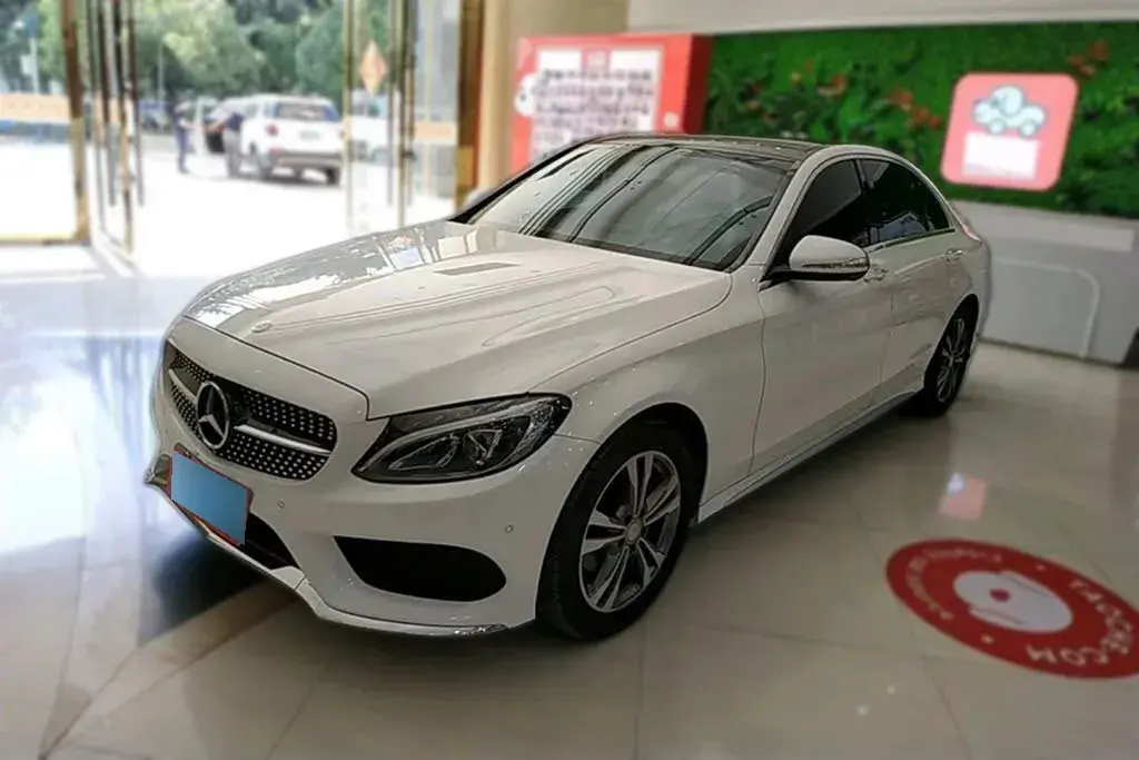 2016 Mercedes-Benz C Class 2.0T 184HP L4 7AT